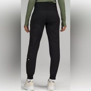 Lululemon Dance Studio Midrise Jogger - size 2